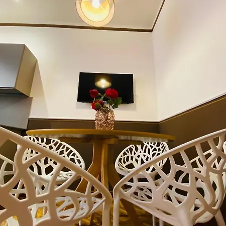 Blom Apartment Pisa