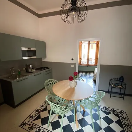 Blom Apartment