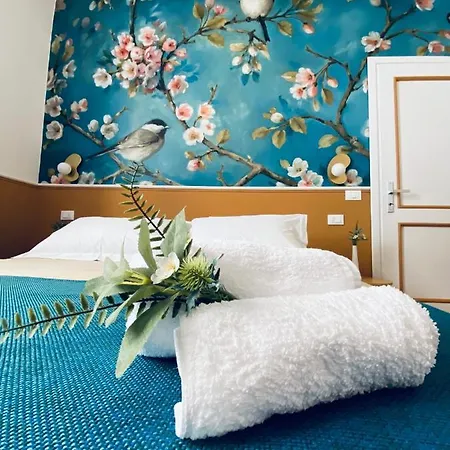 Blom Apartment *